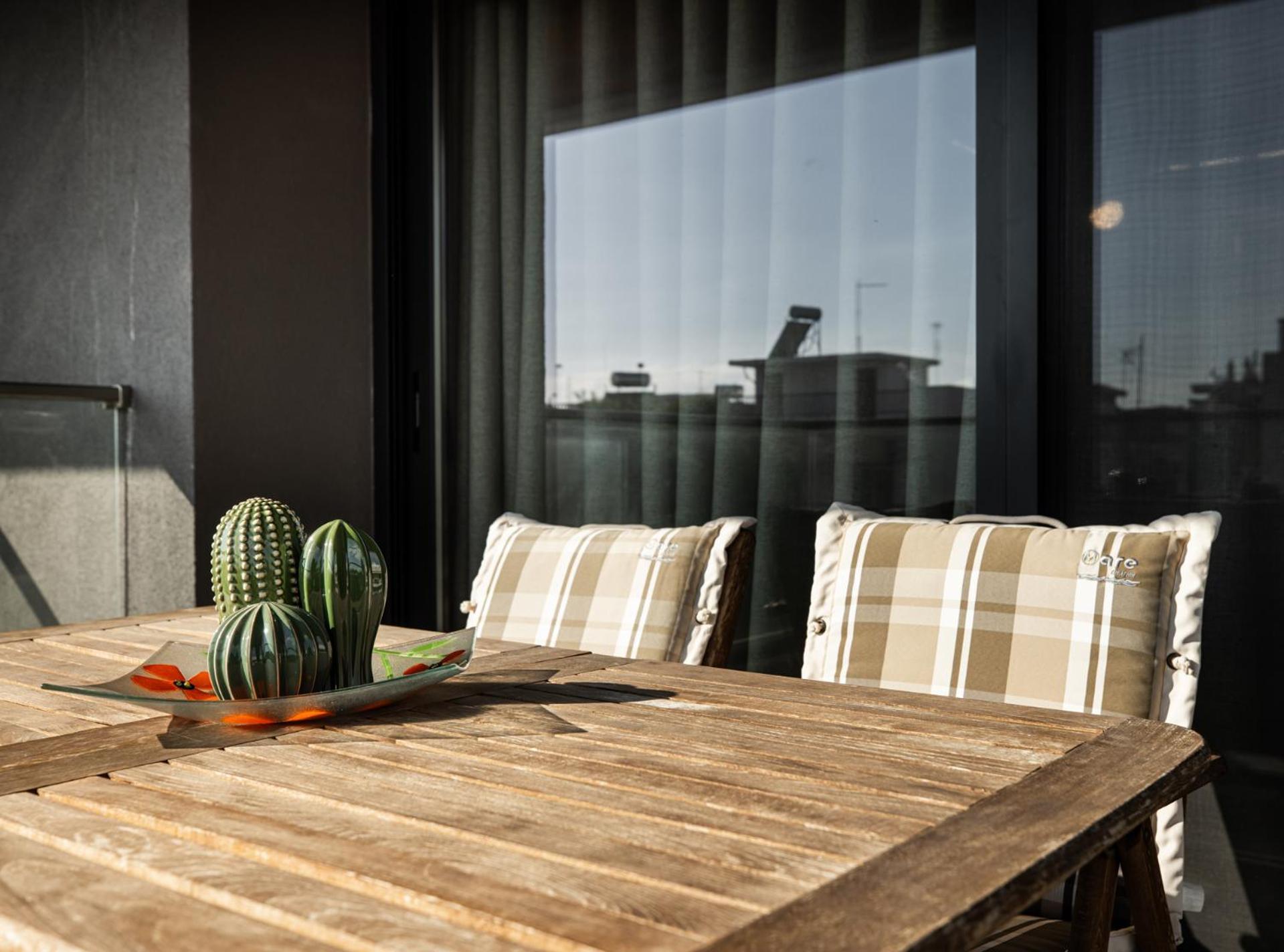 Cozy Apartment In Kalamaria, Thessaloniki Exterior photo
