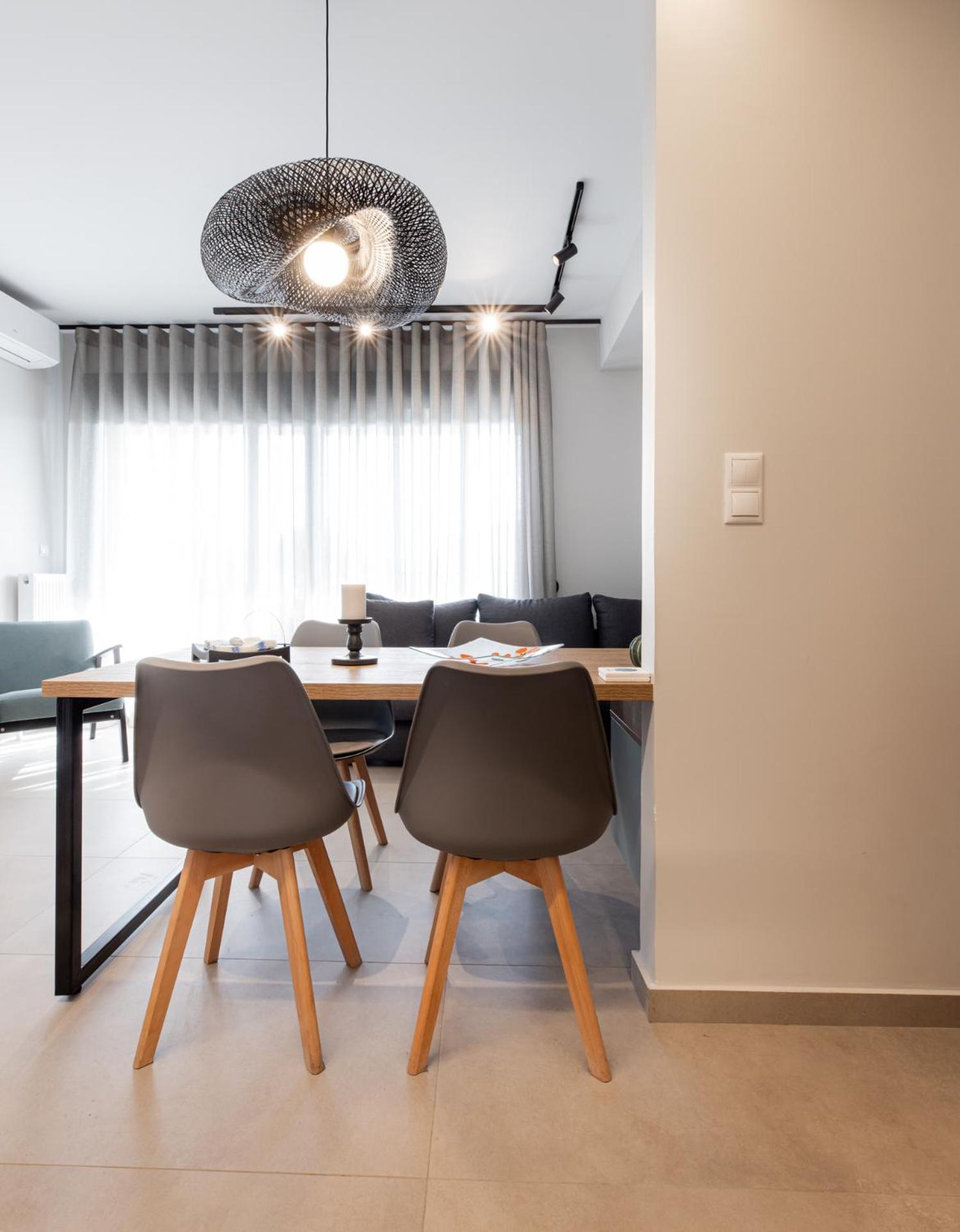 Cozy Apartment In Kalamaria, Thessaloniki Exterior photo