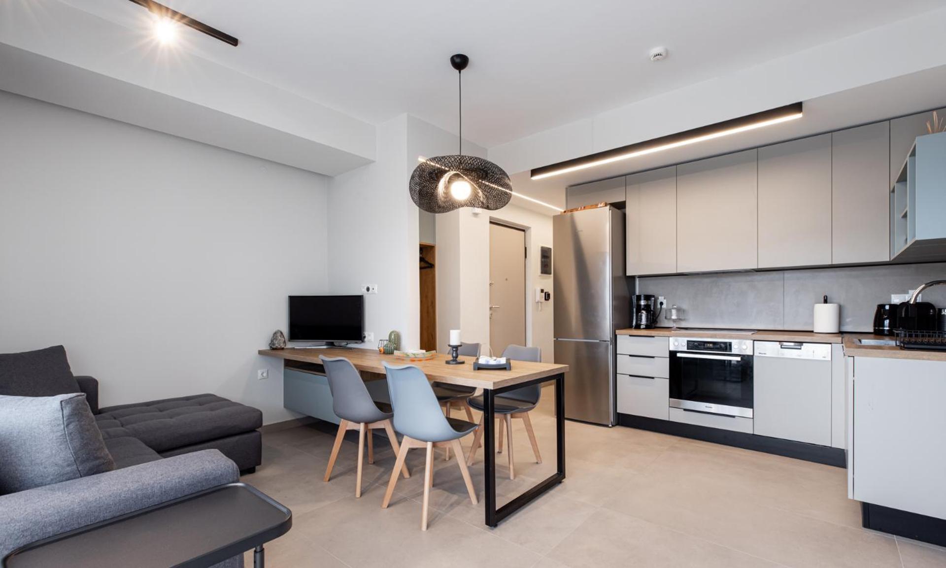 Cozy Apartment In Kalamaria, Thessaloniki Exterior photo